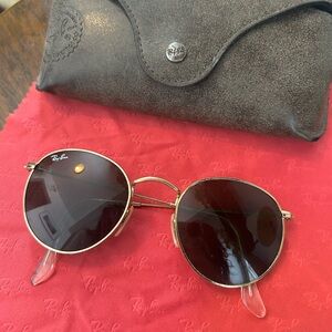 Ray-Ban Classic Gold Frame Sunglasses